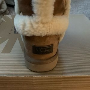 UGG Shoes - Boots UGG Shoes - Boots
